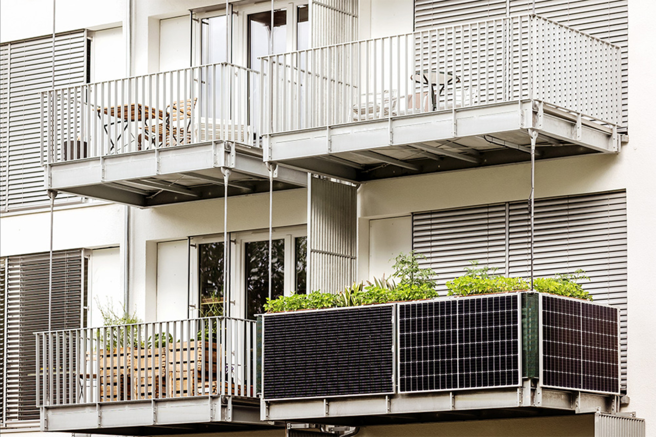 Balkon­kraftwerk bei Hema Elektrotechnik GmbH in Rosenheim